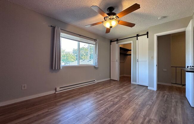 2 beds, 1 bath, $1,495