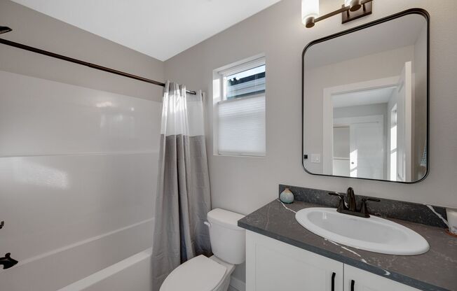 2 beds, 2.5 baths, 1,080 sqft, $2,199, Unit 2812