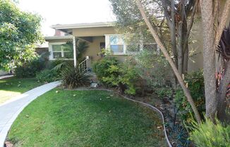 3 beds, 1 bath, $3,800