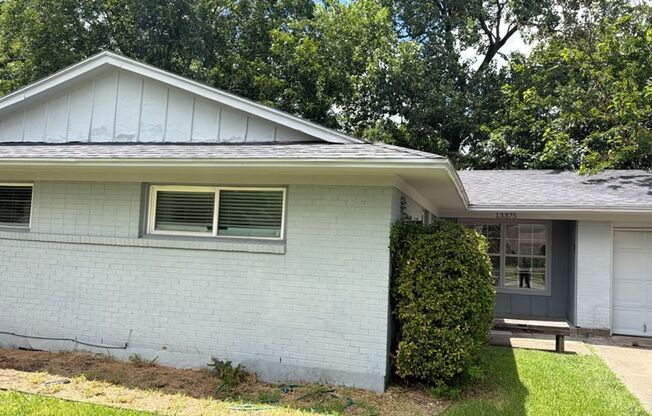 13375 GLENSIDE DR