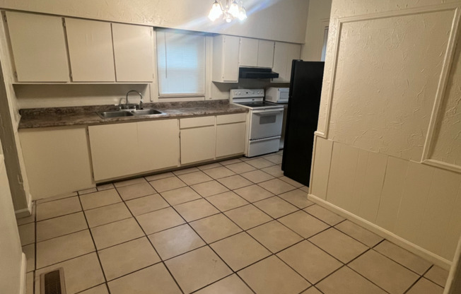 Pre Leasing Now - 3 Bedroom 1.5 Bathroom in Sumter, SC.