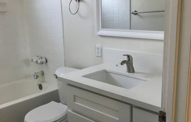 1 bed, 1 bath, $1,695, Unit 2