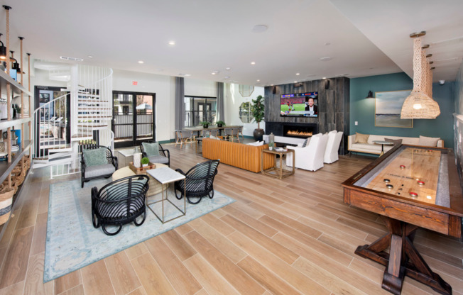 Clubhouse Interior 02