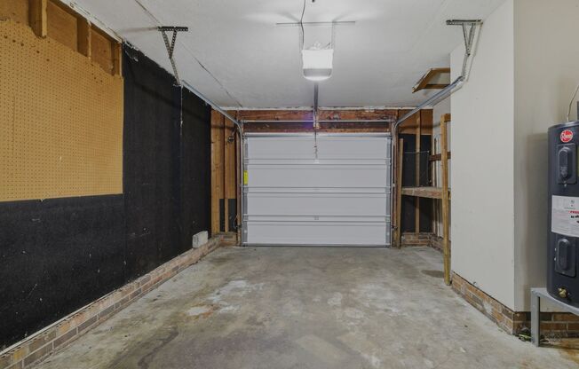 6984 Timberwood Drive, Fayetteville, NC 28314