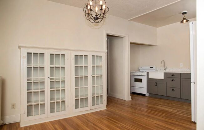 1 bed, 1 bath, 650 sqft, $1,185, Unit 206