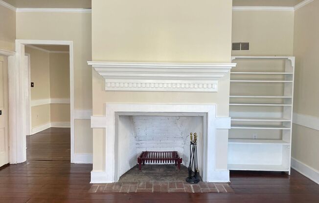 2688 Old Philadelphia Pk.
