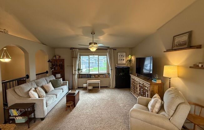 4 Bedroom, 3 Bathroom Home for Rent