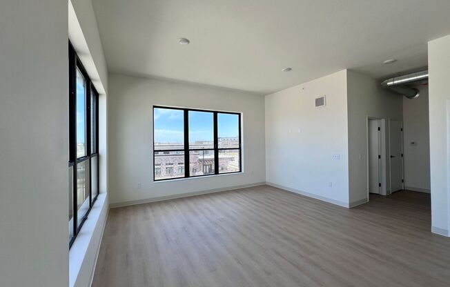 1 bed, 1 bath, 665 sqft, $1,115, Unit 1630-204