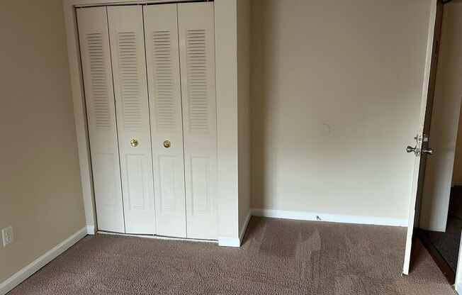 1 bed, 1 bath, 625 sqft, $1,295, Unit G10