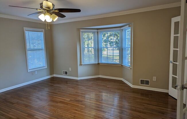 153 Craig Wood Way:  Executive-Style Living in Well-Established, HOA Community!  Large, Beautiful, Spacious Home!  On the Golf Course! Convenient to I-85. AVAILABLE AUG. 2025!