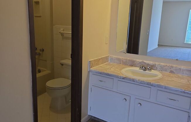 1 Bedroom, 1.5 Bath Townhouse