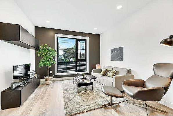 2 beds, 2 baths, 841 sqft, $3,600, Unit 443