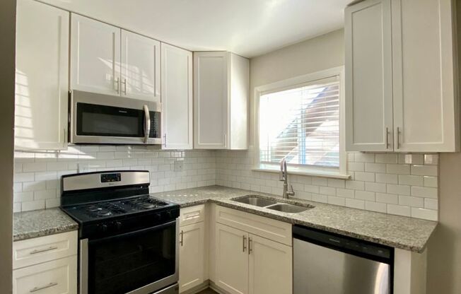 2 beds, 1 bath, 850 sqft, $1,495, Unit 497-D06