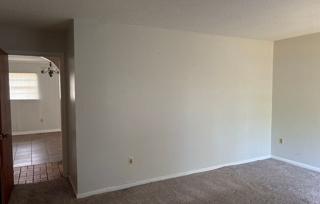4037 PIEDMONT DR