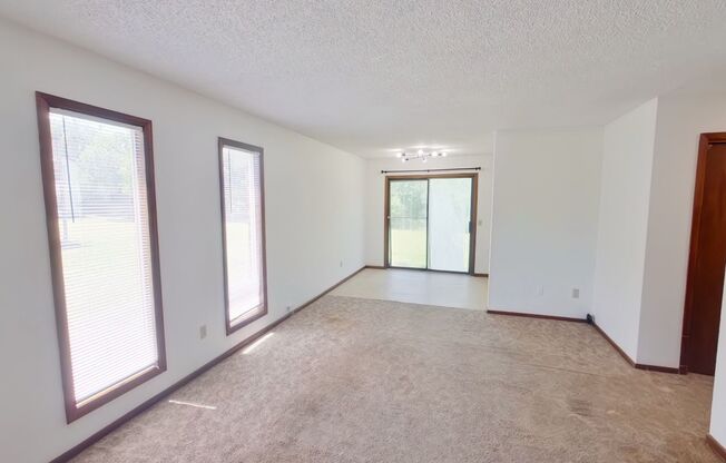 117 N Brunswick #C