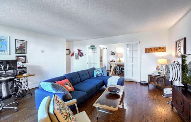 2 beds, 1 bath, $2,499, Unit Unit 414N