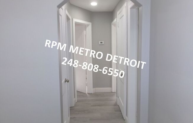 3 beds, 1 bath, $1,595, Unit (OM)