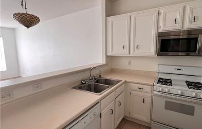 1 bed, 1 bath, $1,395