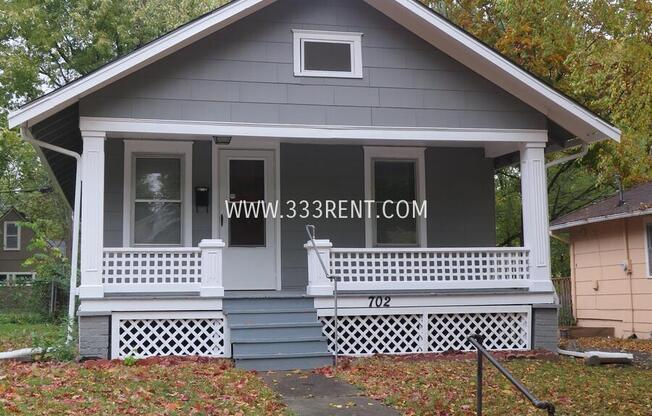 702 W 75 TERRACE