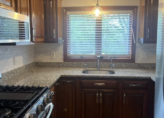 37 DANNY RD