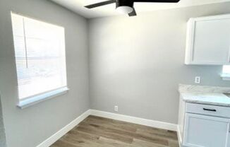 2 beds, 1 bath, $1,175, Unit D