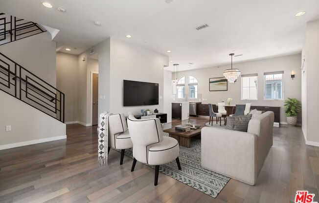 5934 W LUNA PARK
