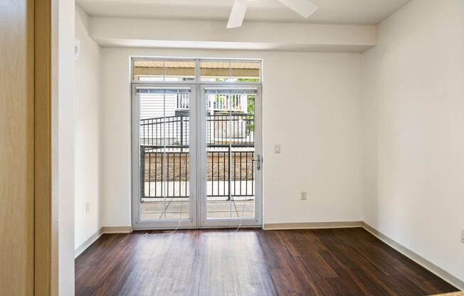 Studio, 1 bath, 458 sqft, $1,120, Unit 602-101