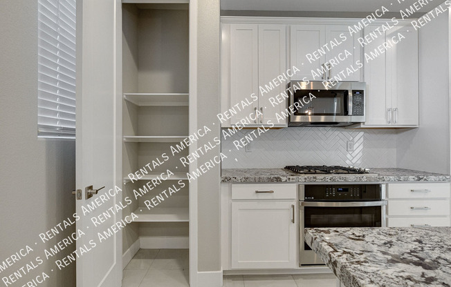 144 KIMBERLITE DR