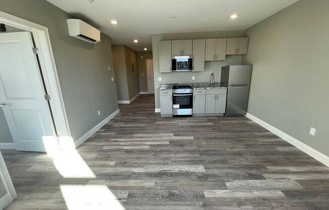2 beds, 1 bath, 539 sqft, $2,650, Unit 310