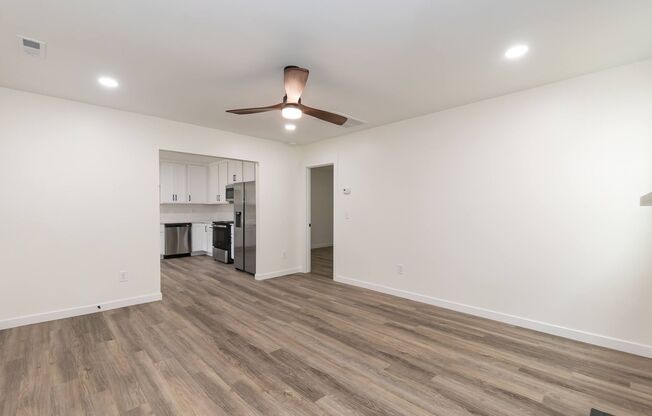 2 beds, 1 bath, $1,300, Unit 415 Sycamore St RENO