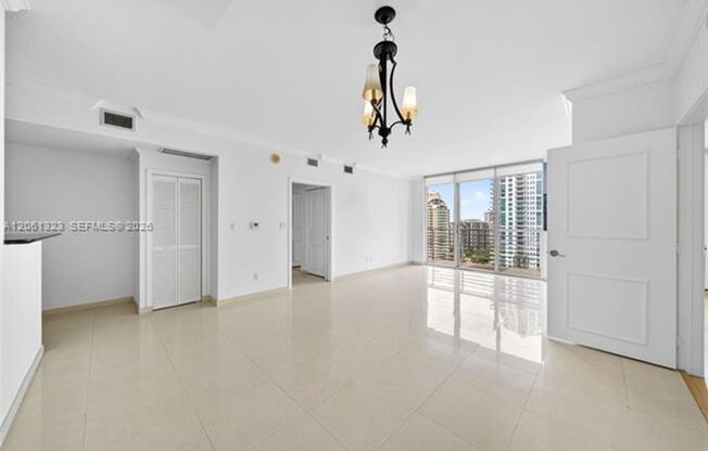 2 beds, 2 baths, $4,000, Unit # 2219