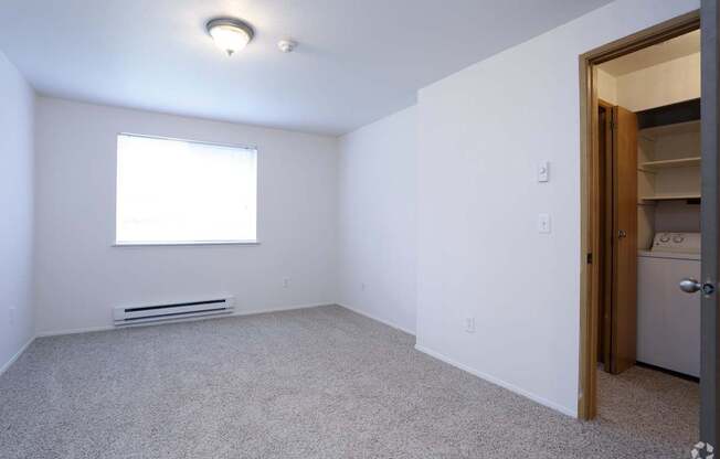 North Creek Heights Apartments