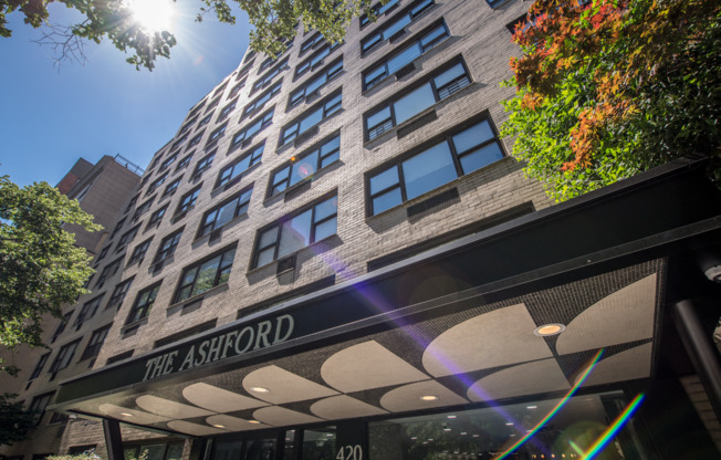 Studio, 1 bath, 605 sqft, $4,600, Unit 1-PHD