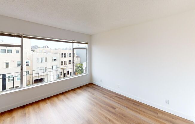 2 beds, 1 bath, $2,750, Unit 01