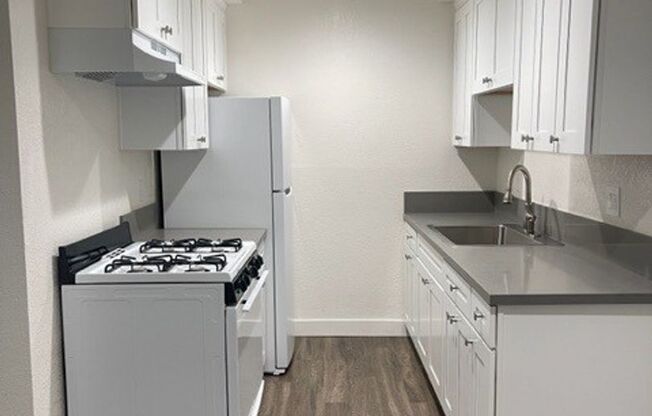 1 bed, 1 bath, 750 sqft, $1,895, Unit 415-306