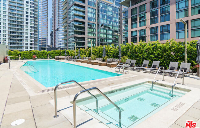 1 bed, 1 bath, 900 sqft, $2,900, Unit 815