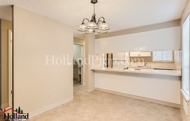 2 beds, 1.5 baths, $1,595