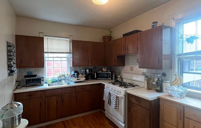 1 bed, 1 bath, 800 sqft, $2,125, Unit #1