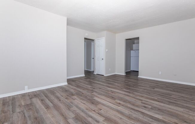 2 beds, 1 bath, 690 sqft, $1,169, Unit 3006-108