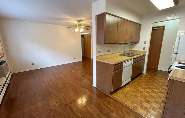1 bed, 1 bath, 675 sqft, $1,975, Unit 531-318