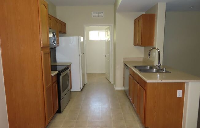 2 beds, 2 baths, 1,159 sqft, $2,000, Unit 1