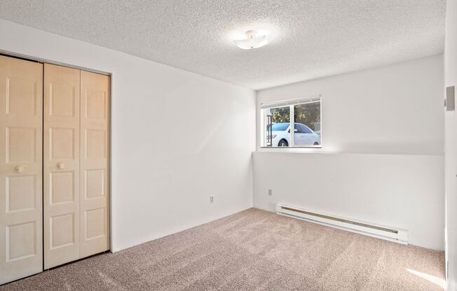 2 beds, 1 bath, $1,175, Unit 512-1