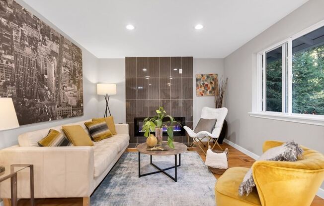 4 Beds and 2 Baths Beautiful Bellevue Single-family Home is Available for Rent!