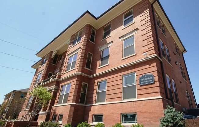 The Unitah Flats Apartments