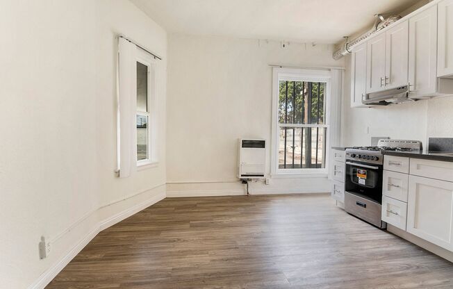 1 bed, 1 bath, 336 sqft, $1,553.75, Unit 819-05