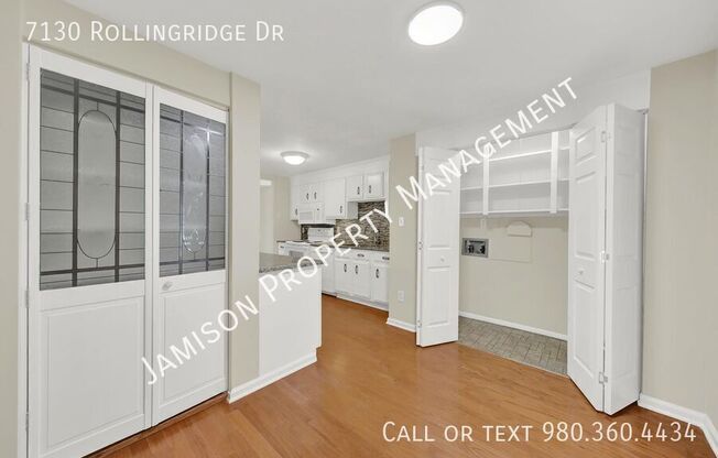7130 ROLLINGRIDGE DR