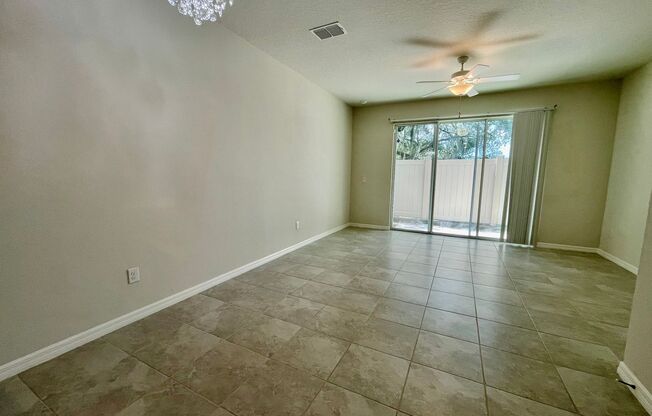 2 Bedroom 2.5 Bathroom Townhouse in Gated Community!