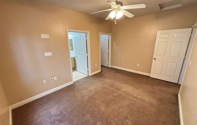 2 beds, 2 baths, $1,495, Unit #2040