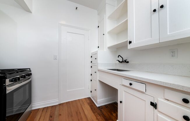 Studio, 1 bath, 510 sqft, $1,775, Unit 309