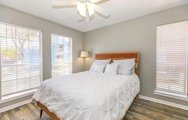 2 beds, 2 baths, 850 sqft, $1,179